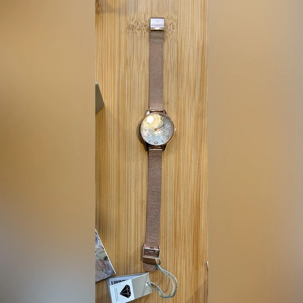 Olivia Burton Snow Globe Watch With 30mm Perl Face & RoseGold MeshBracel… - Picture 5 of 5